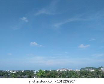 The sky of the new dawn