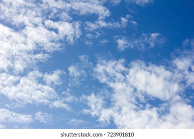 Sky with white cloud