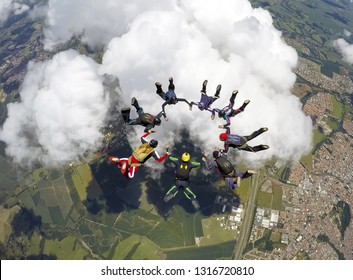 Skydiving Group Formation