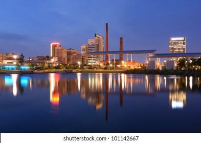 Skyline of Birmingham, Alabama from Railroad Park.