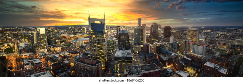 Skyline Of Nashville With Sunset