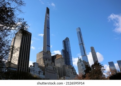 Skyline New York Central Park Stock Photo 2126595914 | Shutterstock