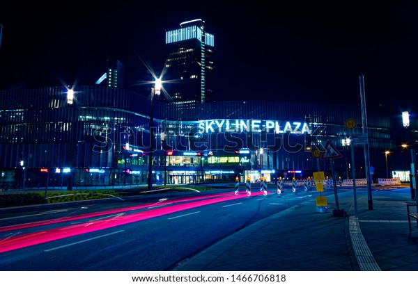 Skyline Plaza in Frankfurt at night Hessen
Deutschland 2015.04.24