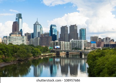 Skyline view of Philadelphia, Pennsylvania  - USA