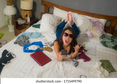 371 Chaotic bedroom Images, Stock Photos & Vectors | Shutterstock