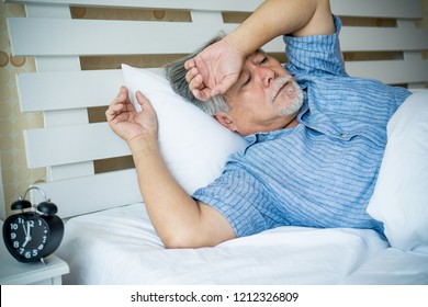 904 Old man insomnia Images, Stock Photos & Vectors | Shutterstock