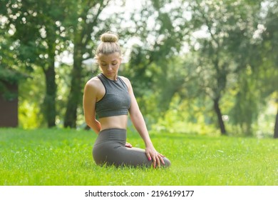 5,726 Sitting twists Images, Stock Photos & Vectors | Shutterstock