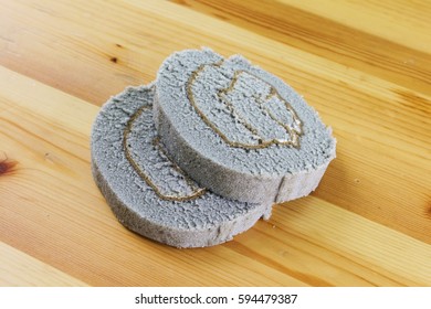 49 Charcoal swiss roll Images, Stock Photos & Vectors | Shutterstock