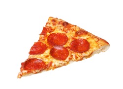 Кусок свежей итальянской классической оригинальной Pepperoni Пицца изолирована на белом фоне