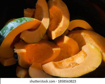 Sliced Acorn Squash Ready To Cook