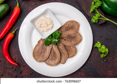 sliced beef tongue