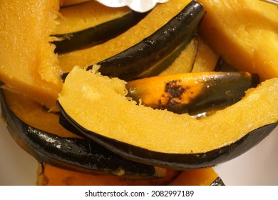 Sliced And Cooked Acorn Squash