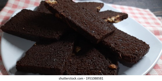 2 376 Crispy Brownies Images Stock Photos Vectors Shutterstock