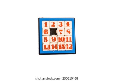 Sliding Puzzle Game With 15 Numbers 