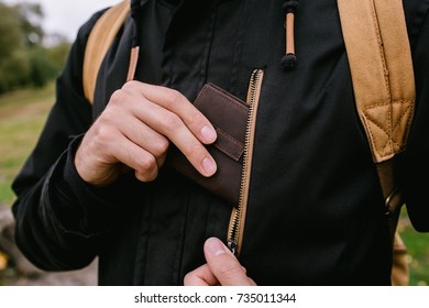 Slim Leather Wallet For Men In Pocket