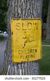 693 Slow Children At Play Sign Images, Stock Photos & Vectors ...