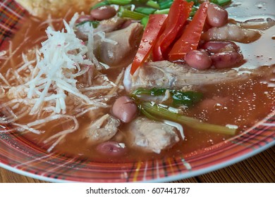 Slow Cooker Chicken Enchilada Soup 