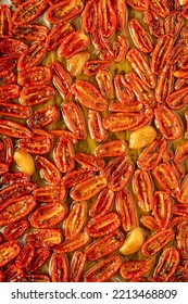 Slow Roasted Cherry Tomato Confit With Garlic And Thyme. 