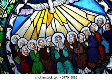 314 The Apostles Mary And Holy Spirit Images, Stock Photos & Vectors ...