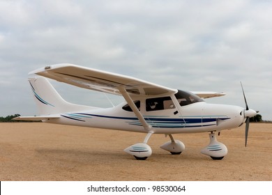 44,693 Small aircraft Stock Photos, Images & Photography | Shutterstock