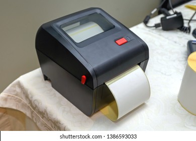 Small Barcode Label Printer Equipment for Distribution Warehouse