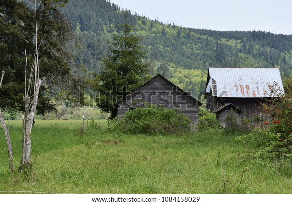 Small Barns Foothills Stock Photo Edit Now 1084158029