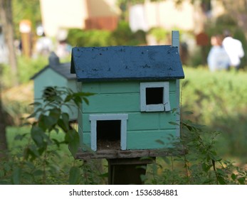 Birdhouse Images Stock Photos Vectors Shutterstock