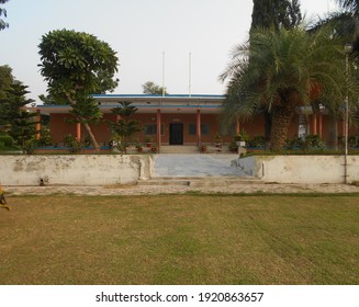 A Small Building In The Middle Of Nowhere