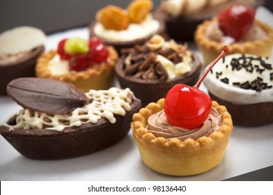 Small cakes with different stuffing