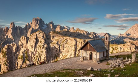 Small Chapel And Mountain Trail To Tre Cime In Dolomites, Italy