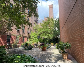 Small Garden In Hells Kitchen, New York City