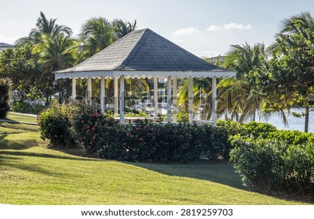 Small gazebo overlooking the oceanfront 