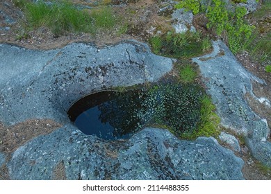 Small glacial pothole, Täktom, Finland