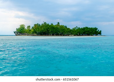 Small Island In Samal, Davao