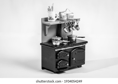 Small Kitchen With A Dollhouse With Utensils