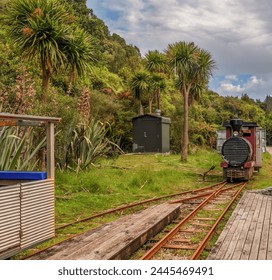 Small old mining engine being used on the railway to the caves. 