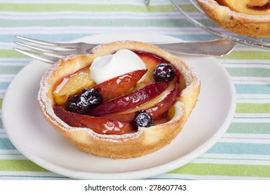 Small Peach Pie With Ice Cream