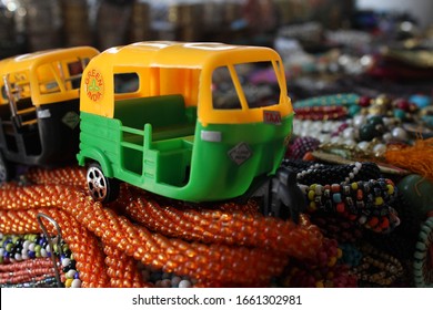 Small Plastic Rickshaw Tuk Tuk Toy