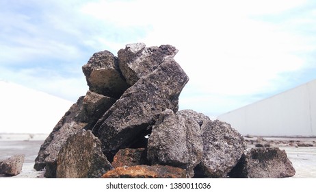 Small Rock Debris Will Become Large When Stacked A Lot