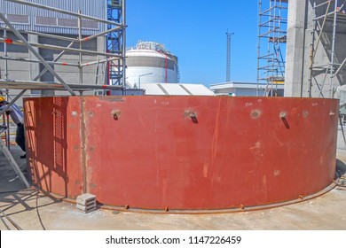 A Small Storage Tank Assembly In The Plant