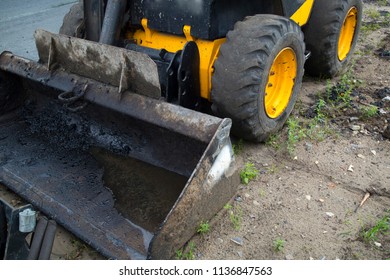 Small Tractor Bulldozer