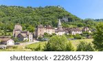 Small village "Baume-les-Messieurs!; Jura, Frankreich
