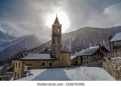 The small village of Ferrere, reachable only on foot during the winter season. Valle Stura - Province of Cuneo - Piedmont