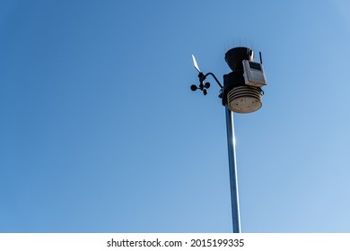 680 Weather Meter Tower Images, Stock Photos & Vectors | Shutterstock