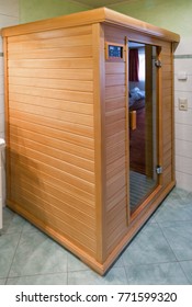 Small Wooden Modern Infrared Sauna