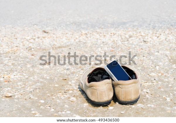 smart beach shoes
