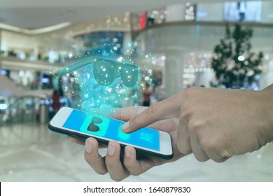 smart retail use augmented mixed virtual reality technology to help shopping in virtual world combine with artificial intelligence combine deep, machine learning, digital twin, 5G, industry 4.0 tech