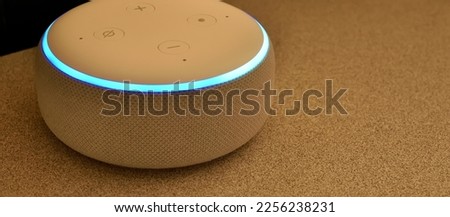 Smart speaker on desktop internet of things