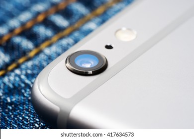 Smartphone Camera Close-up