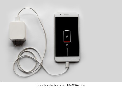 42,008 Charging Usb Images, Stock Photos & Vectors | Shutterstock